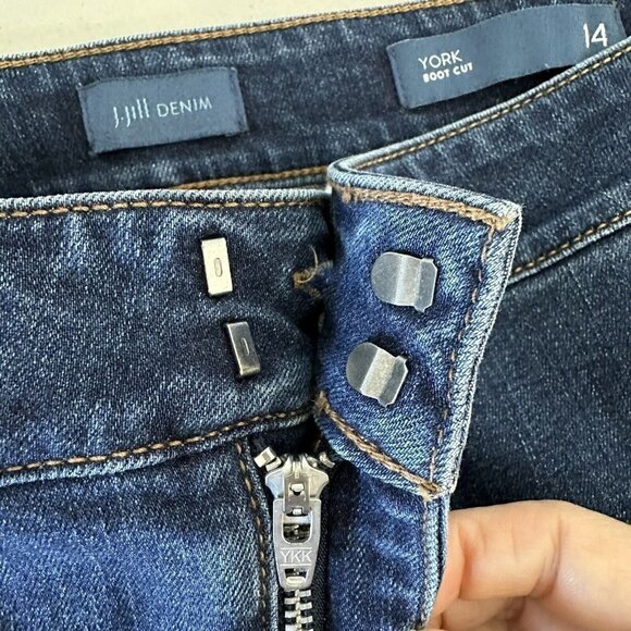 J Jill York Boot Cut Blue Jeans Size 14 Stretch Denim Pockets Mid-Rise - Picture 10 of 11